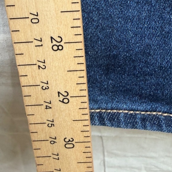 Old Navy Extra High Rise Kicker Bootcut Jeans size 12 Blue - Picture 9 of 9